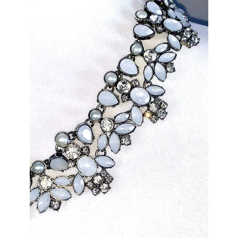 Ann Taylor LOFT Silver White Gray Crystal Cluster Statement Necklace